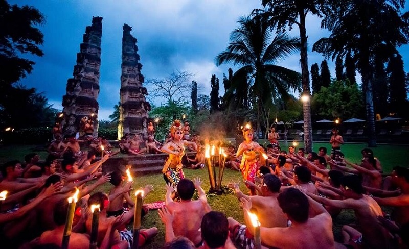 Những đêm mê hoặc của Bali